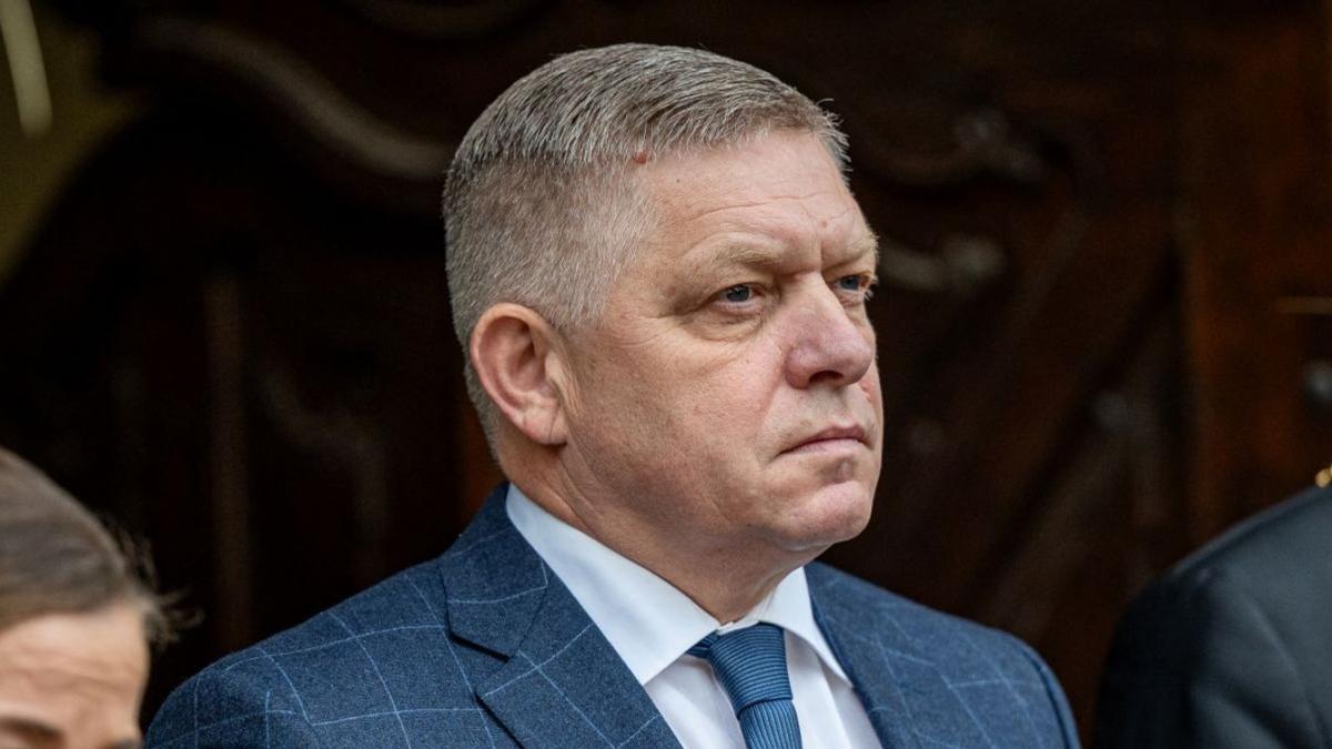 Bizalmat szavazott a szlovák parlament Robert Fico kormányának