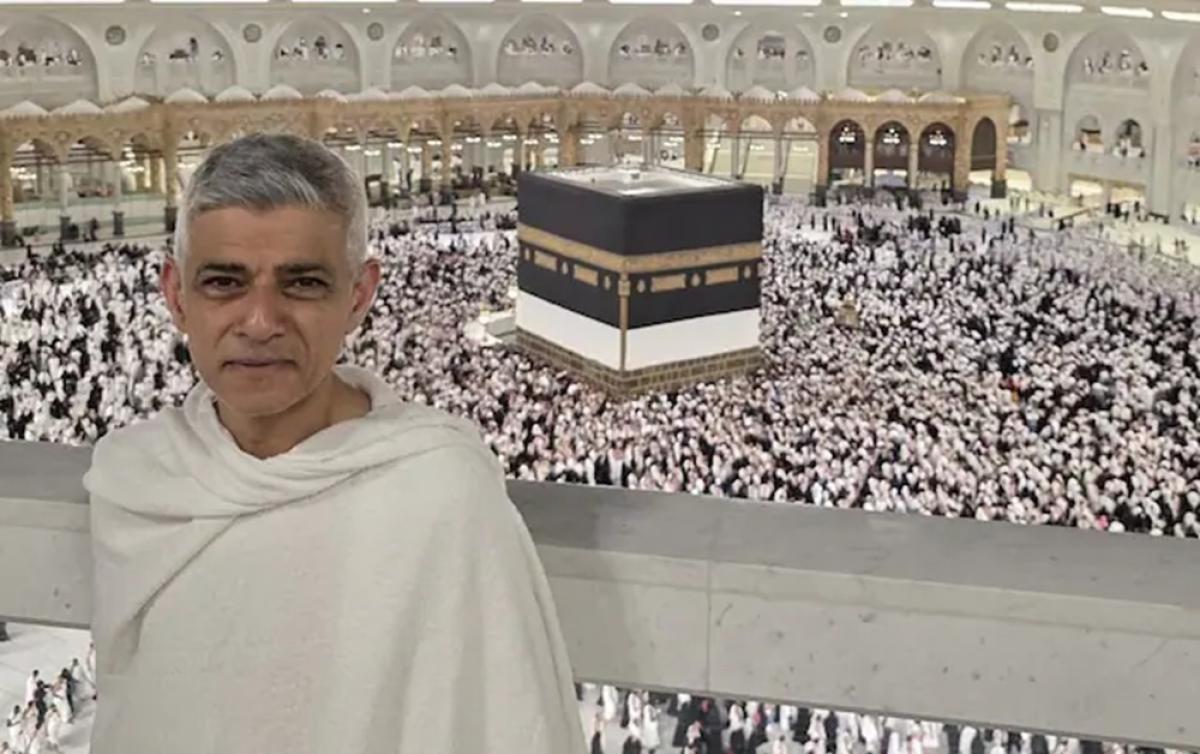 Sadiq Khan londoni polgármester Mekkában vett részt a haddzs zarándoklaton
