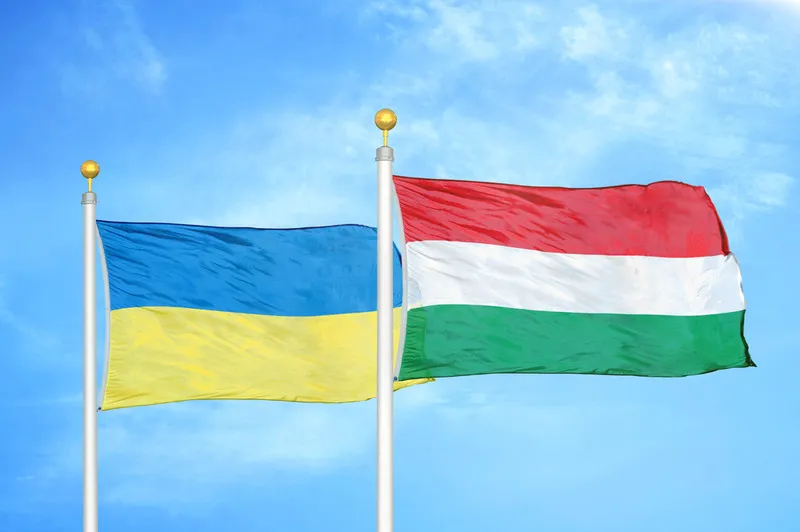 Hatalmas fordulat Kijevtől: Ukrajna elismeri a kettős állampolgárságot, Magyarország is felkerült a listára