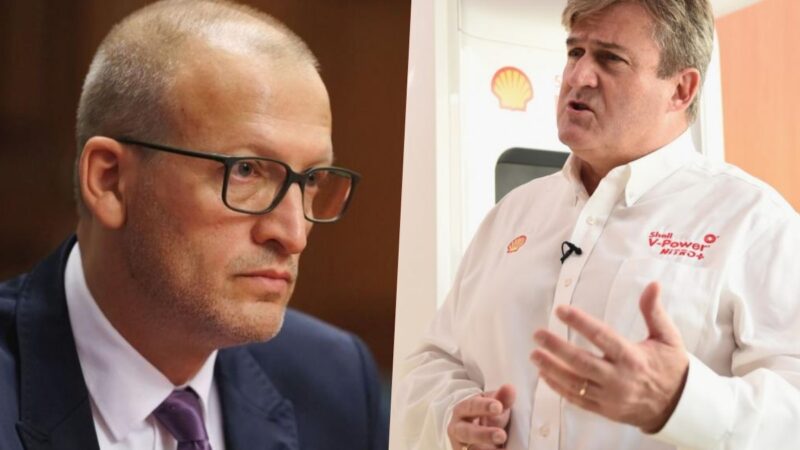 Teljes a káosz a Tiszában: Tarr Zoltán szétverné, Kapitány István békén hagyná a Mol-t