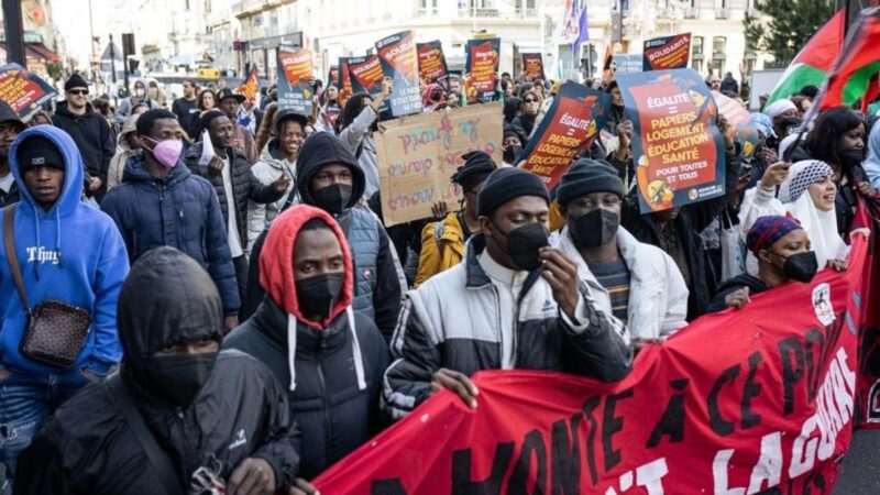 Átfogó tanulmány a francia demográfiáról: Minden harmadik lakos bevándorló vagy bevándorlói hátterű