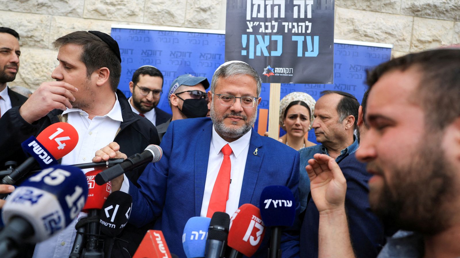 Kitiltották Franciaországból az izraeli nemzetbiztonsági minisztert a gázai flotta aktivistáinak gúnyolása miatt