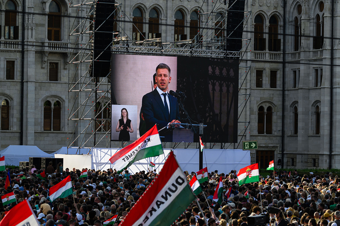 A szolidaritásról nem csak beszélni kell