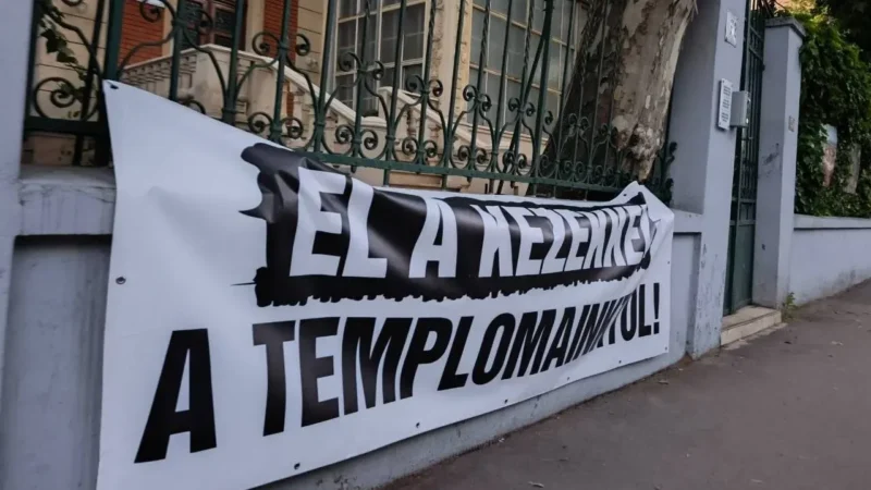 Trianon évfordulóján tüntetést szerveznek a román nagykövetség elé: „El a kezekkel a templomainktól!”