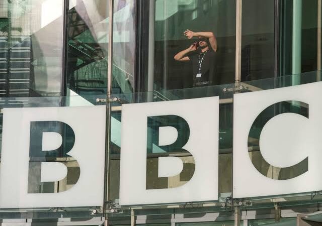 Tömeges leépítés kezdődik a BBC-nél