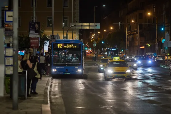 Megújul a budapesti éjszakai közlekedés: július 1-től gyorsabb kapcsolatok az agglomerációba