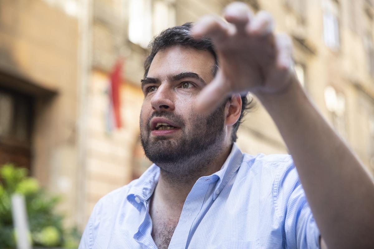 Durva adok-kapok a neten: Jámbor András szerint a Fidesz képtelen kilépni a gyűlölet ringlispíljéből