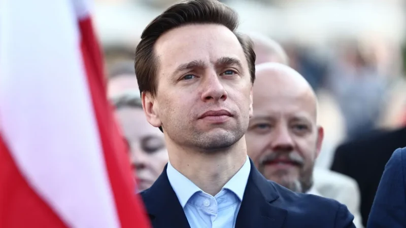 Lengyel szélsőjobboldali követelés: Ukrajna EU-csatlakozásának blokkolását sürgetik a történelmi viták miatt