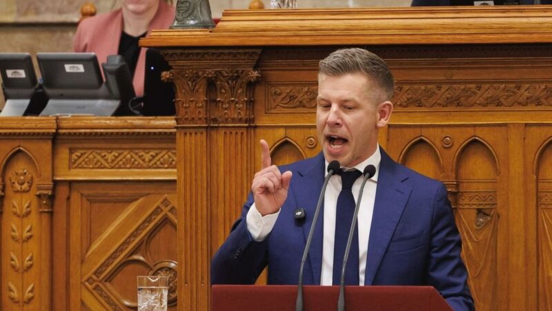 Alkotmányos feszültségek árnyékában: veszélyben az uniós források?