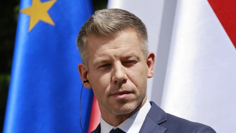 Áttörés Brüsszelben: Magyarország feloldotta az ukrán katonai támogatás vétóját