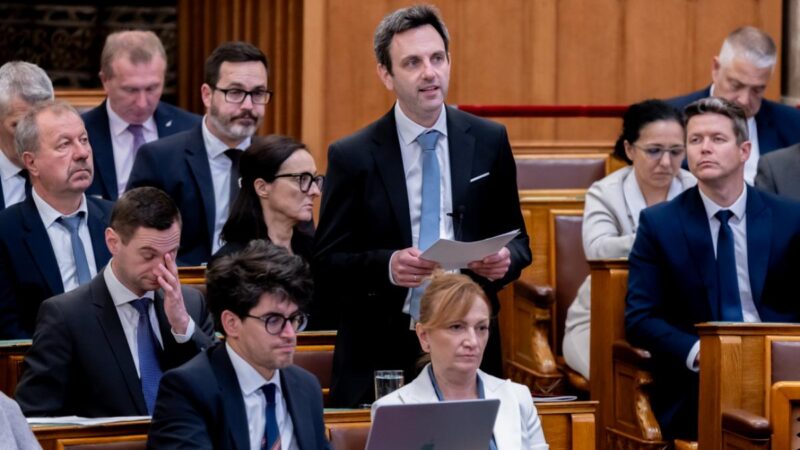 A Fidesz szerint titkos paktum áll az alkotmánybírósági patthelyzet mögött