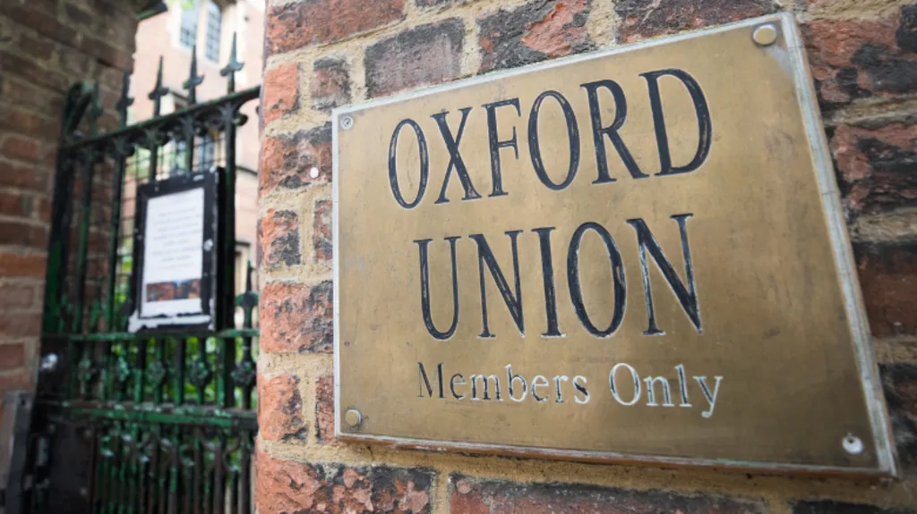 Botrány az Oxford Unionban: elnök a Hamász támadásáról