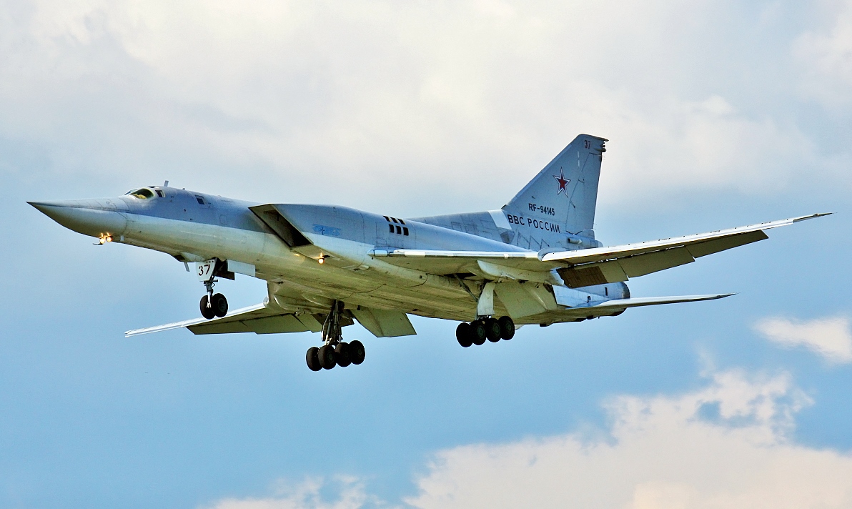 Katasztrófa Szibériában: Kiképzés közben zuhant le egy orosz Tu-22M3-as stratégiai bombázó