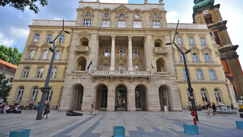 Vegyes kép: Magyar egyetemek a 2027-es QS-világranglistán