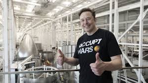 Iráni fenyegetés célkeresztjébe került Elon Musk vállalata