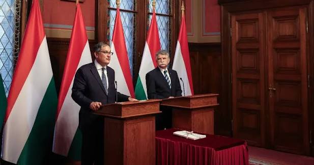 2026-os költségvetés: háborúellenes papírbátorság
