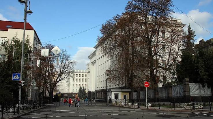 Ukrán korrupció: államosított bankon keresztül folyt az óvadék pénze