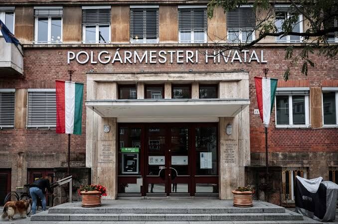 Kovács Gergely két éve: feloszlásról szavaz Hegyvidék